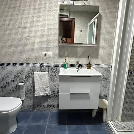 Céntrico Al Lado De La Playa Apartamento